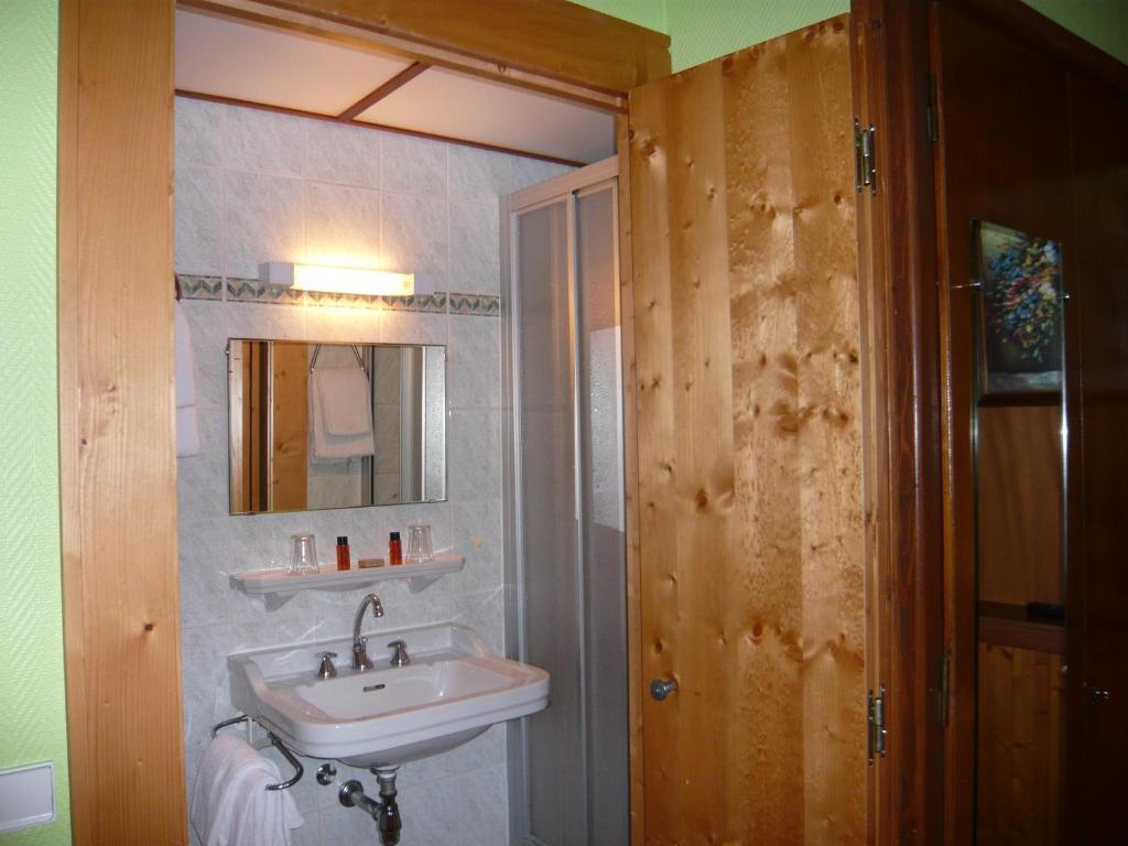 Alp-Hotel Megève Habitación foto